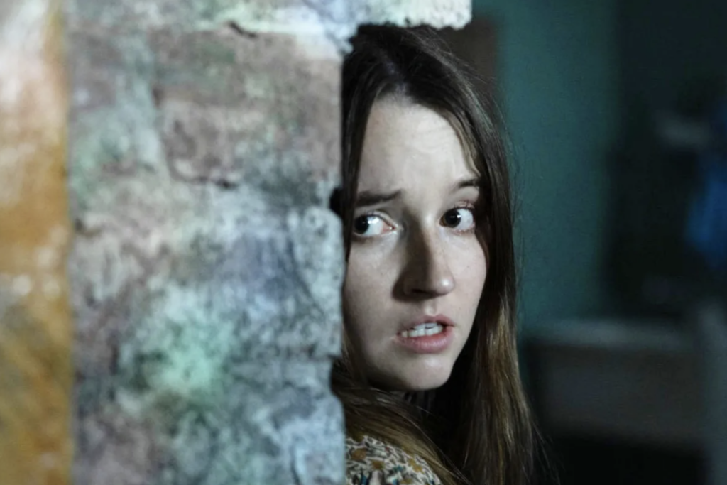 kaitlyn-dever-no-one-will-save-you