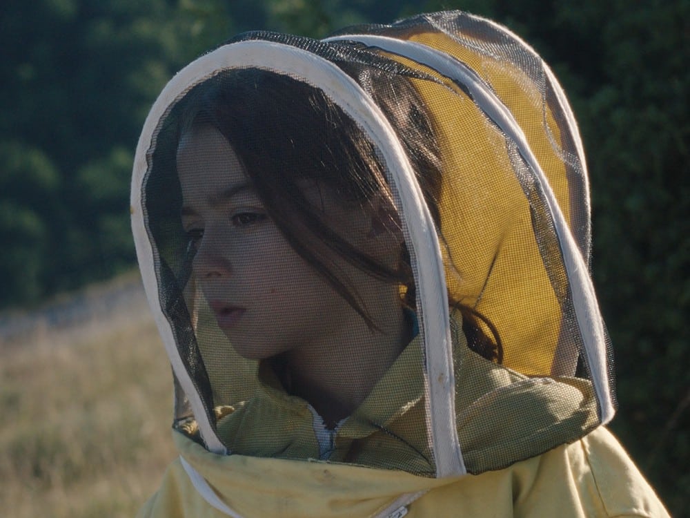 Spanish movie about gender identity and bees